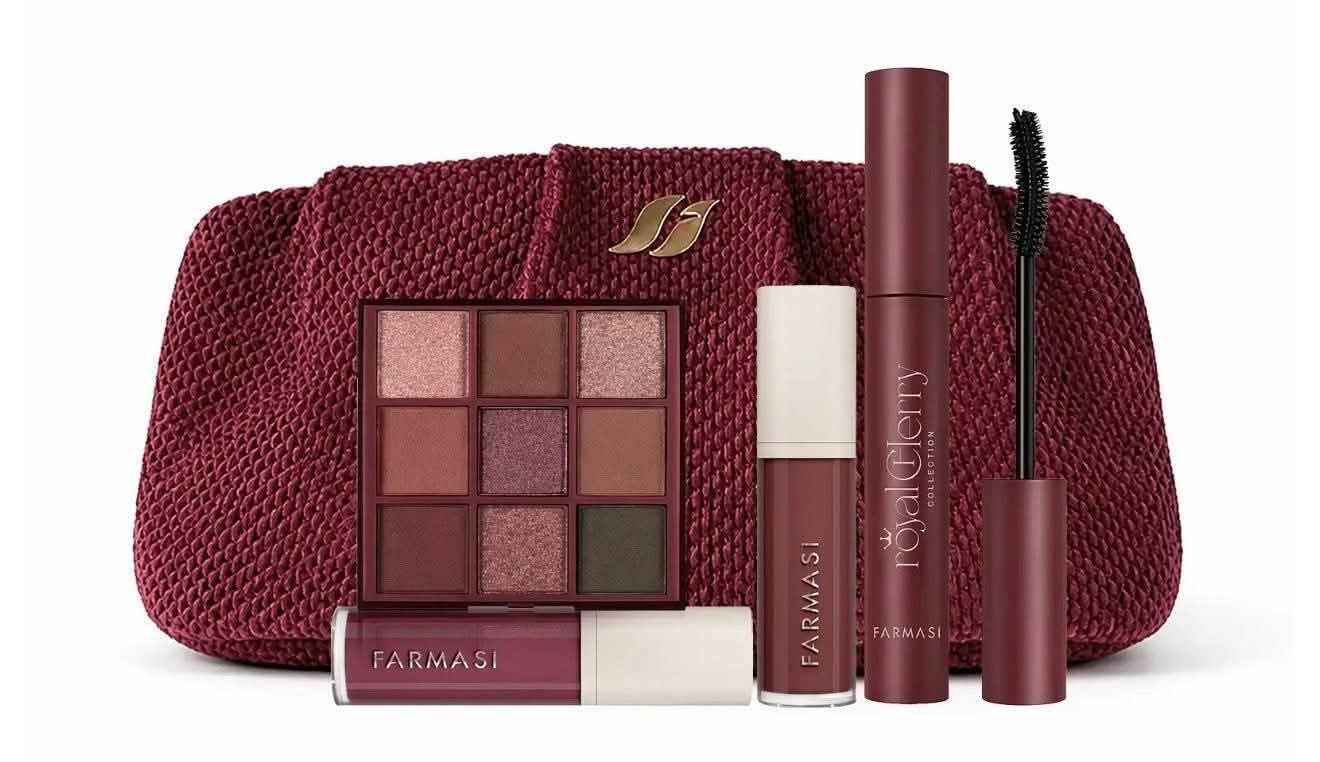 Royal Cherry მაკიაჟის ნაკრები